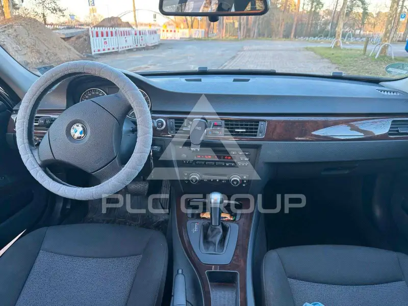2006 BMW 330