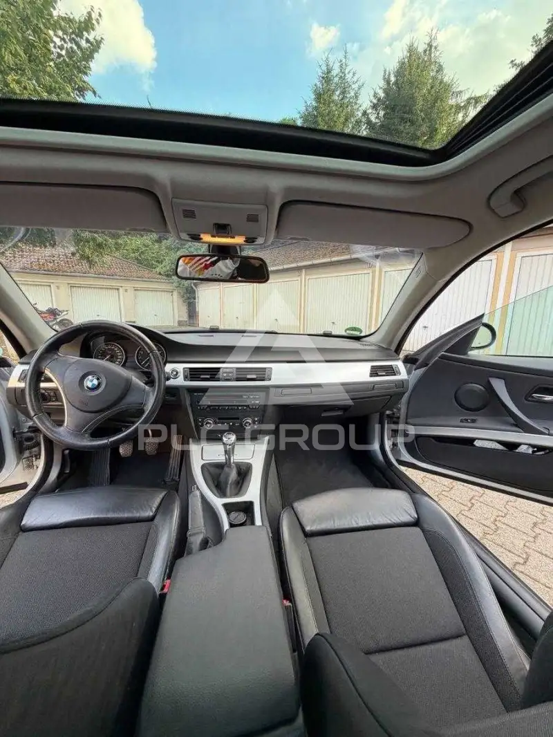 2006 BMW 330