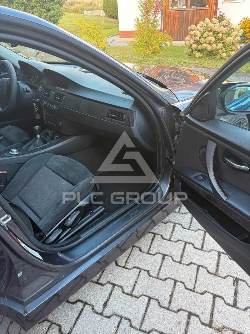 2006 BMW 330