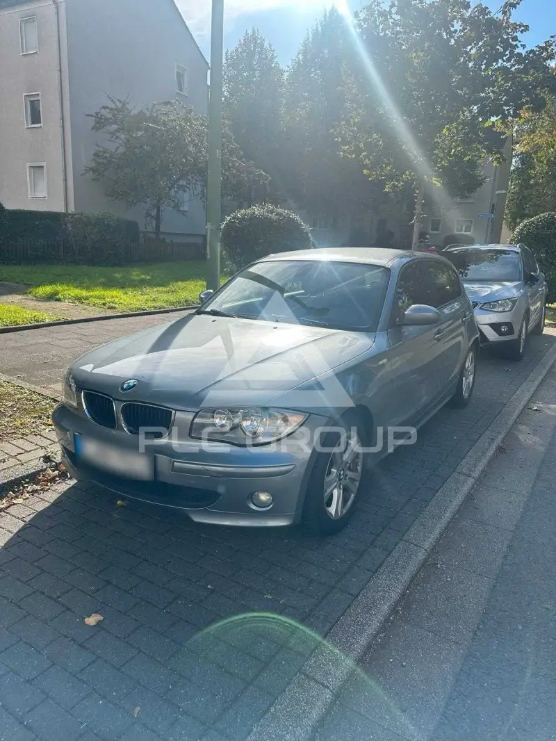 2006 BMW 120