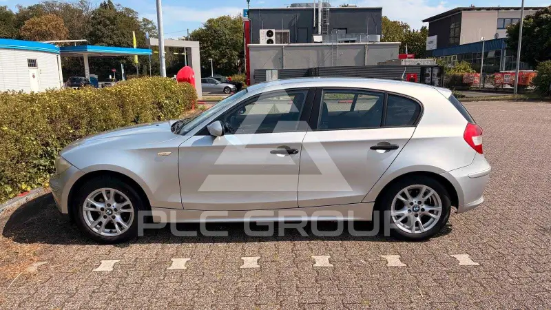 2006 BMW 120