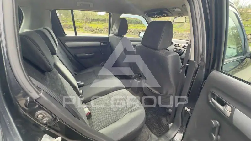 2006 Suzuki SWIFT