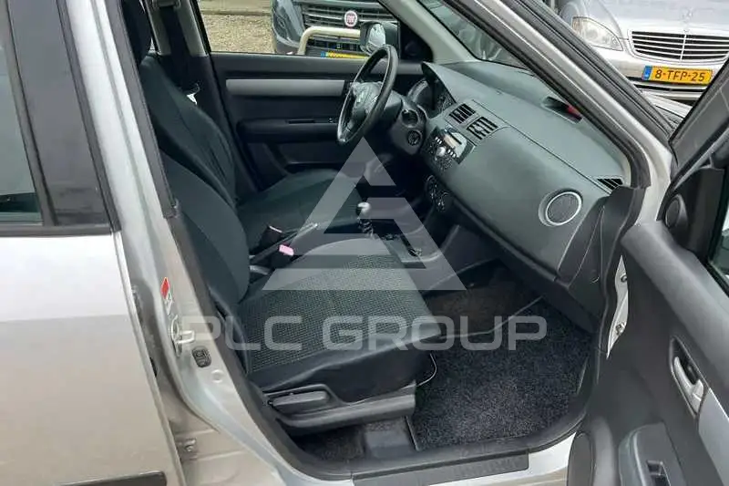 2006 Suzuki SWIFT