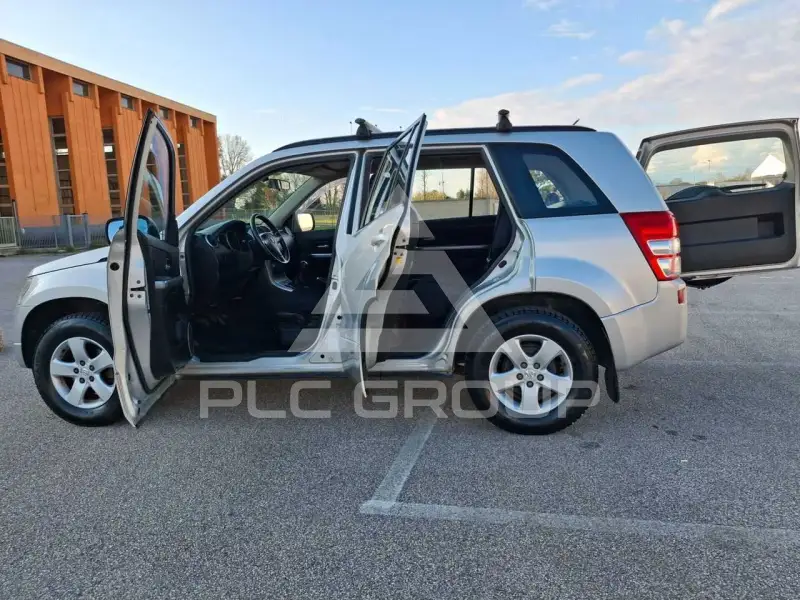 2006 Suzuki Grand Vitara