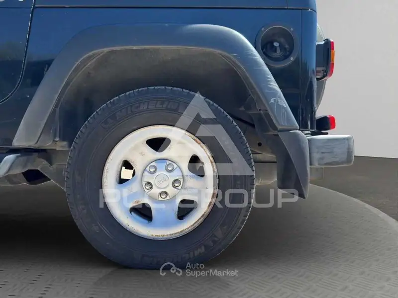 2006 Jeep WRANGLER