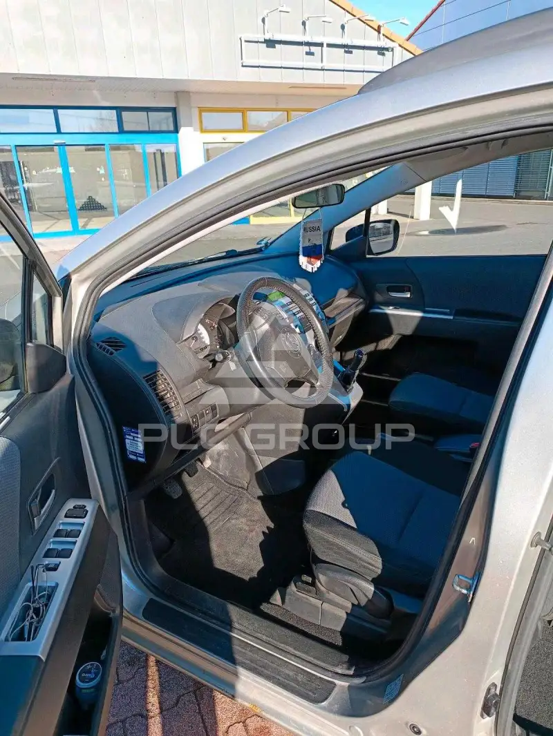 2006 Mazda 5