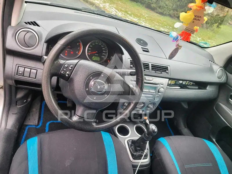 2006 Mazda 2