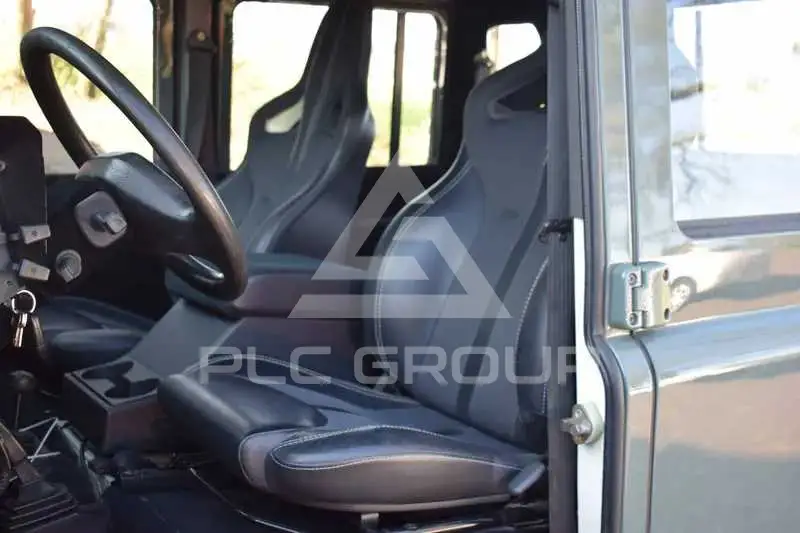 2006 Land Rover DEFENDER