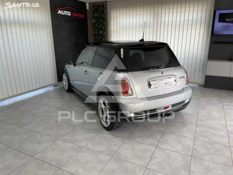 2006 Mini COOPER