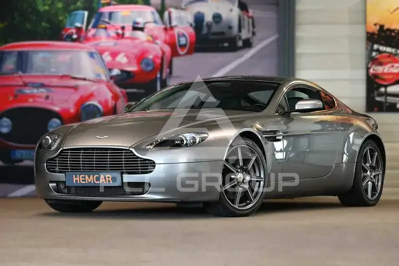 2006 Aston Martin V8