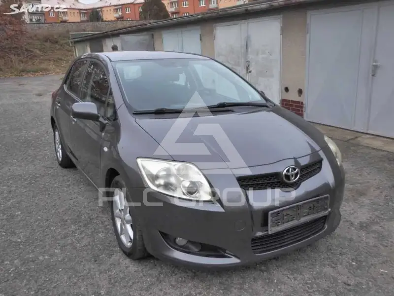 2006 Toyota AURIS