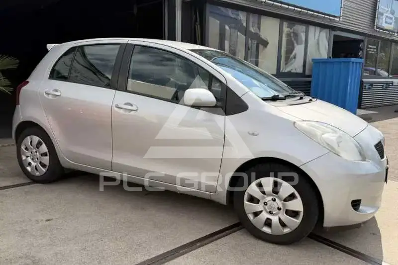 2006 Toyota YARIS