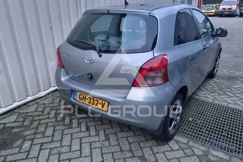 2006 Toyota YARIS