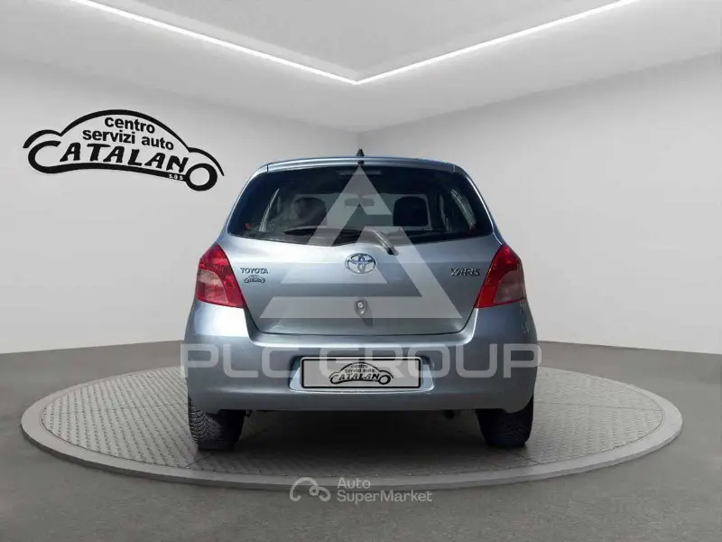 2006 Toyota YARIS