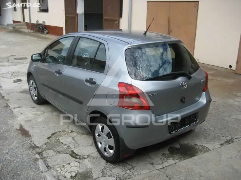 2006 Toyota YARIS