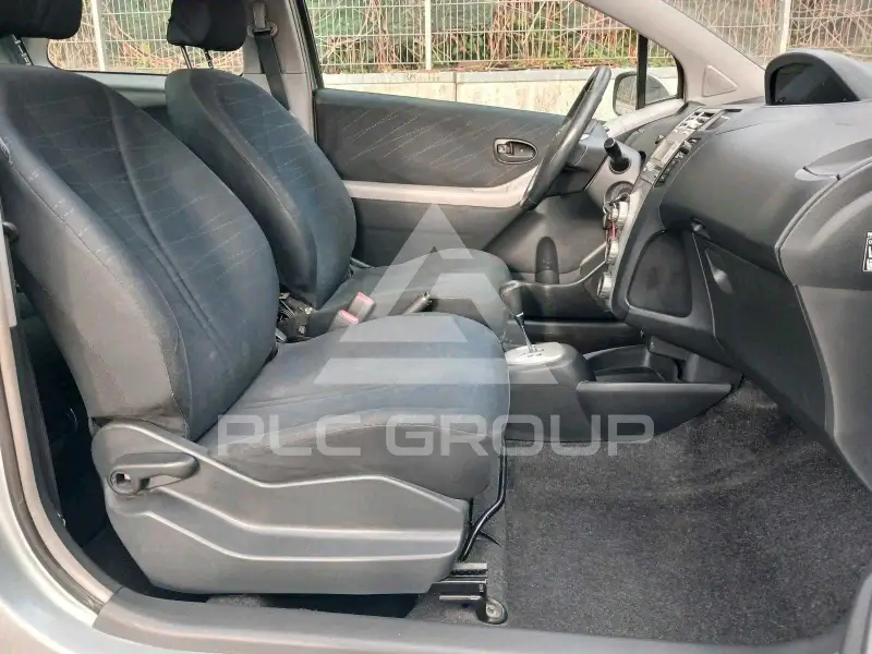 2006 Toyota YARIS