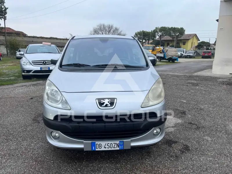 2006 Peugeot 1007
