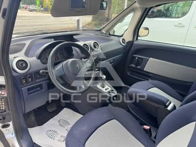 2006 Peugeot 1007