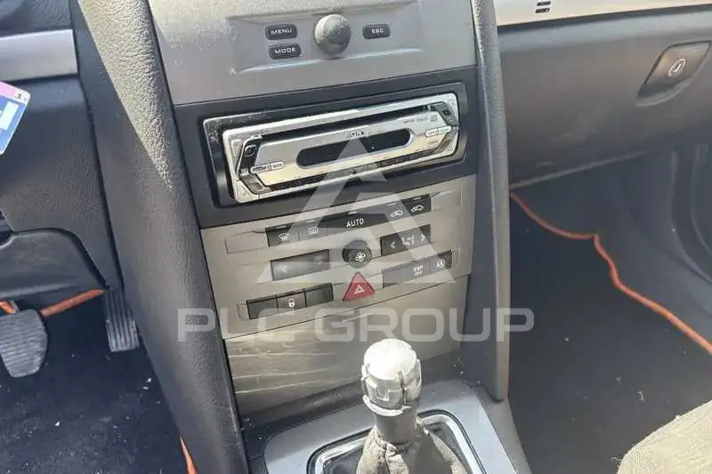 2006 Peugeot 407