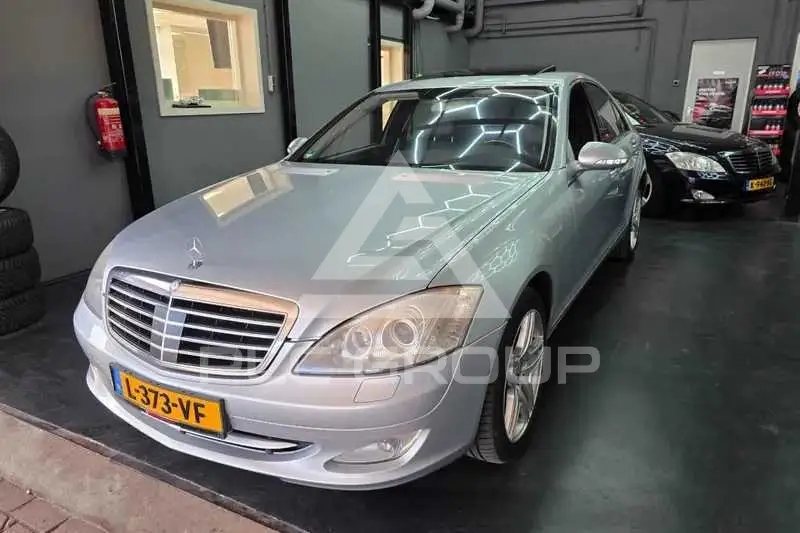 2006 Mercedes Benz S-Class