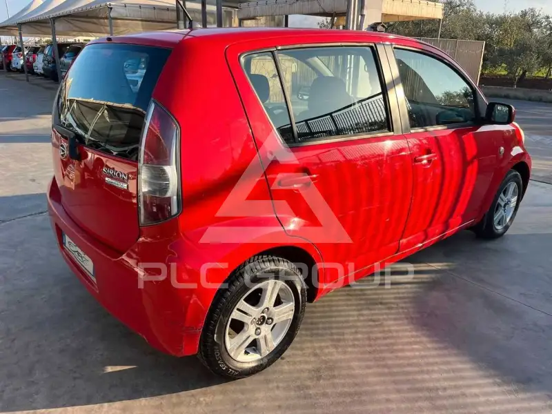 2006 Daihatsu Sirion