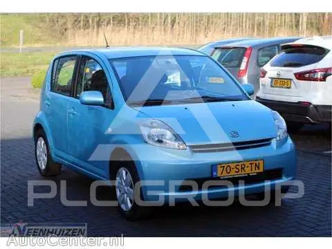 2006 Daihatsu Sirion