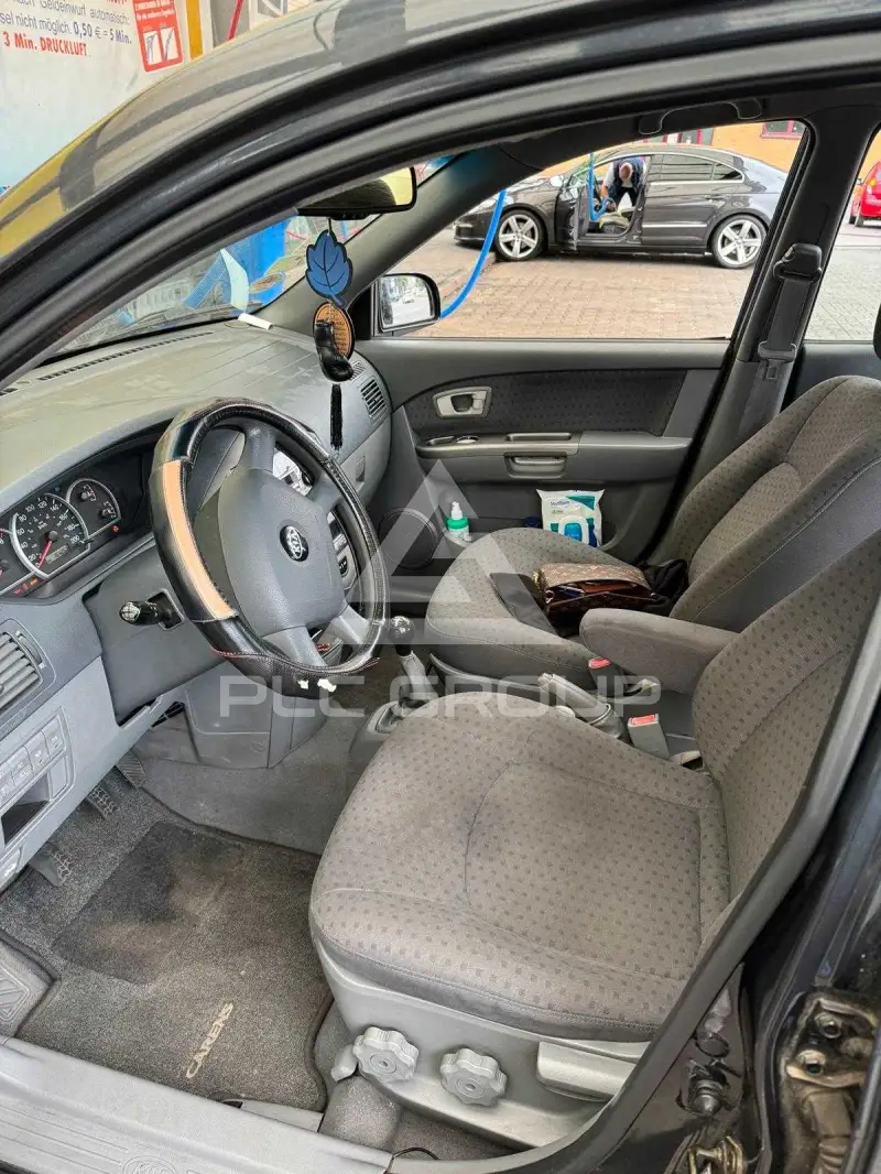2006 KIA Carens