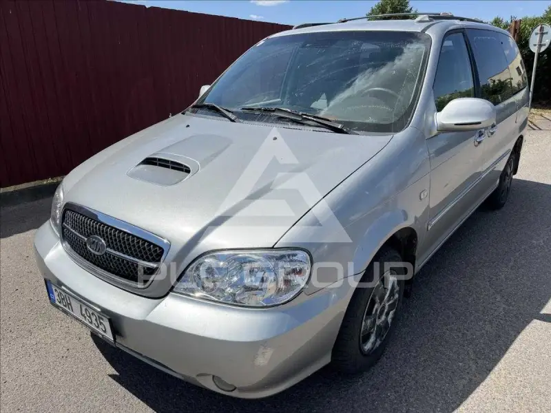 2006 KIA Carnival