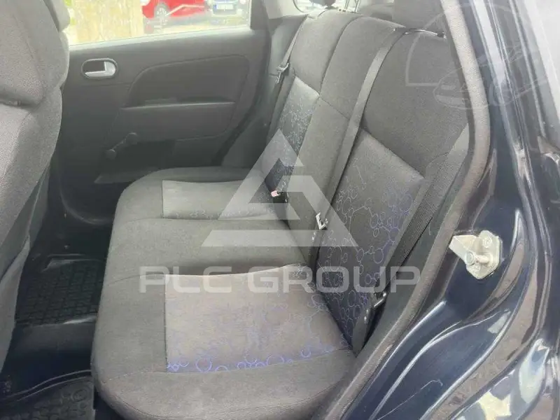 2006 Ford FIESTA