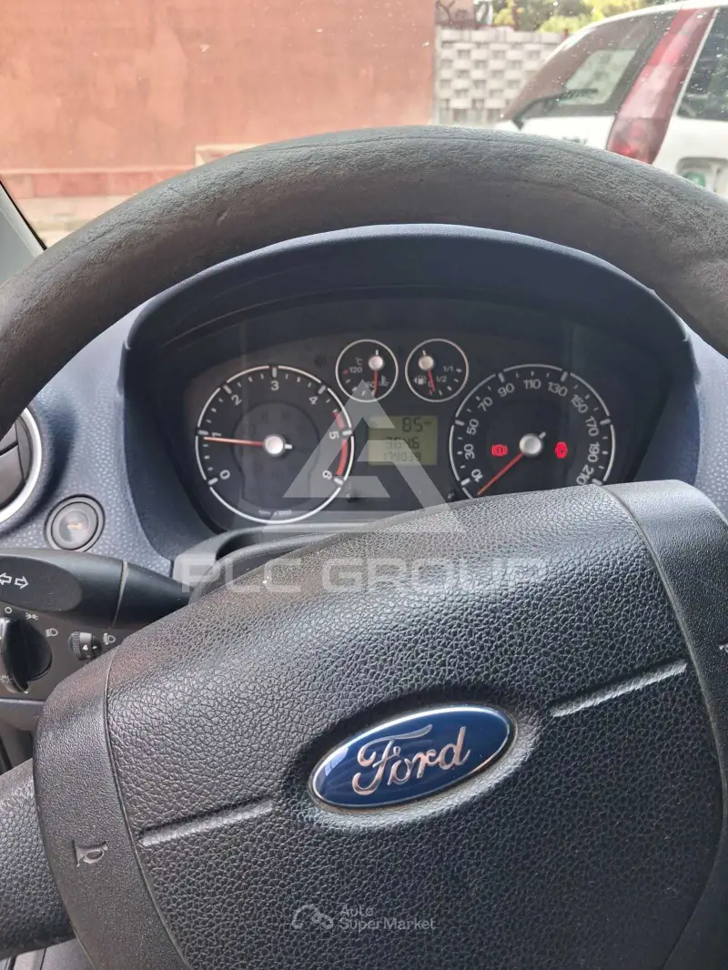 2006 Ford FIESTA
