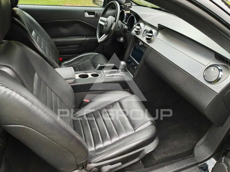 2006 Ford MUSTANG