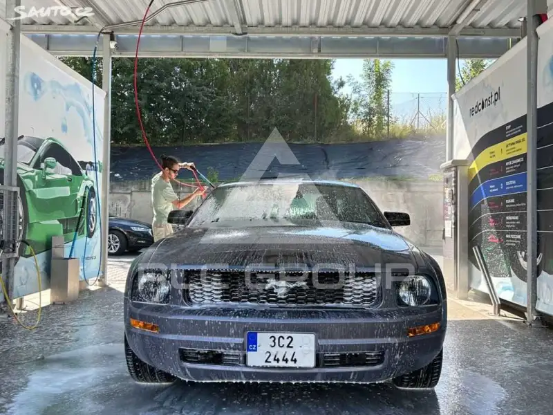 2006 Ford MUSTANG