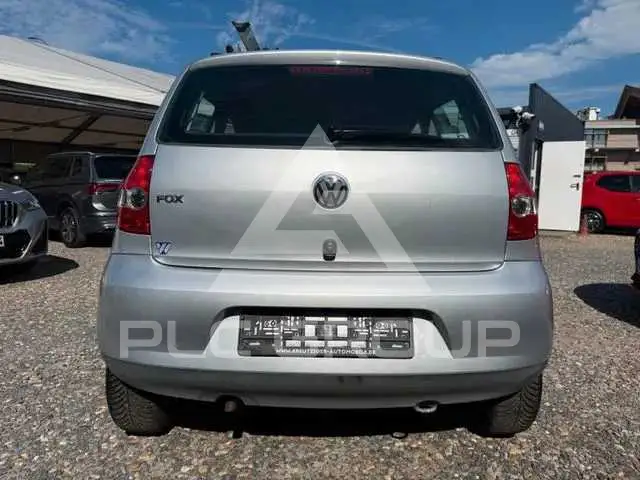 2006 Volkswagen FOX