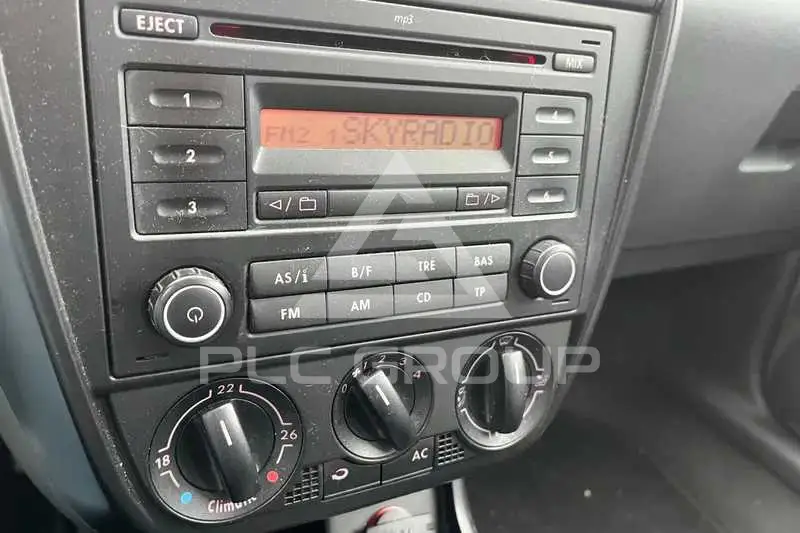 2006 Volkswagen FOX