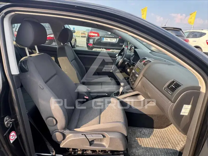 2006 Volkswagen GOLF