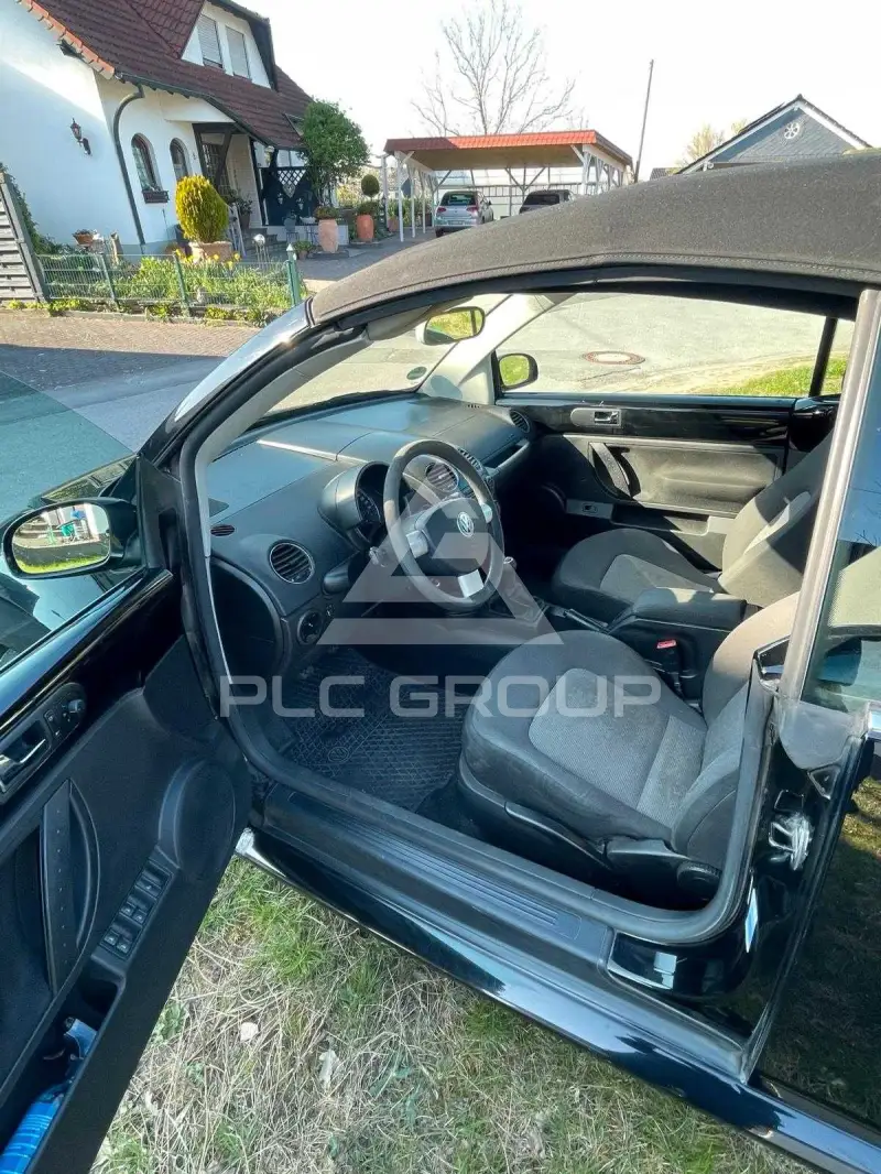 2006 Volkswagen BEETLE