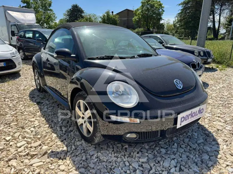 2006 Volkswagen BEETLE