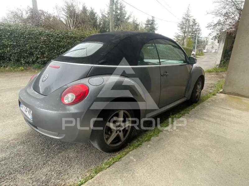2006 Volkswagen BEETLE