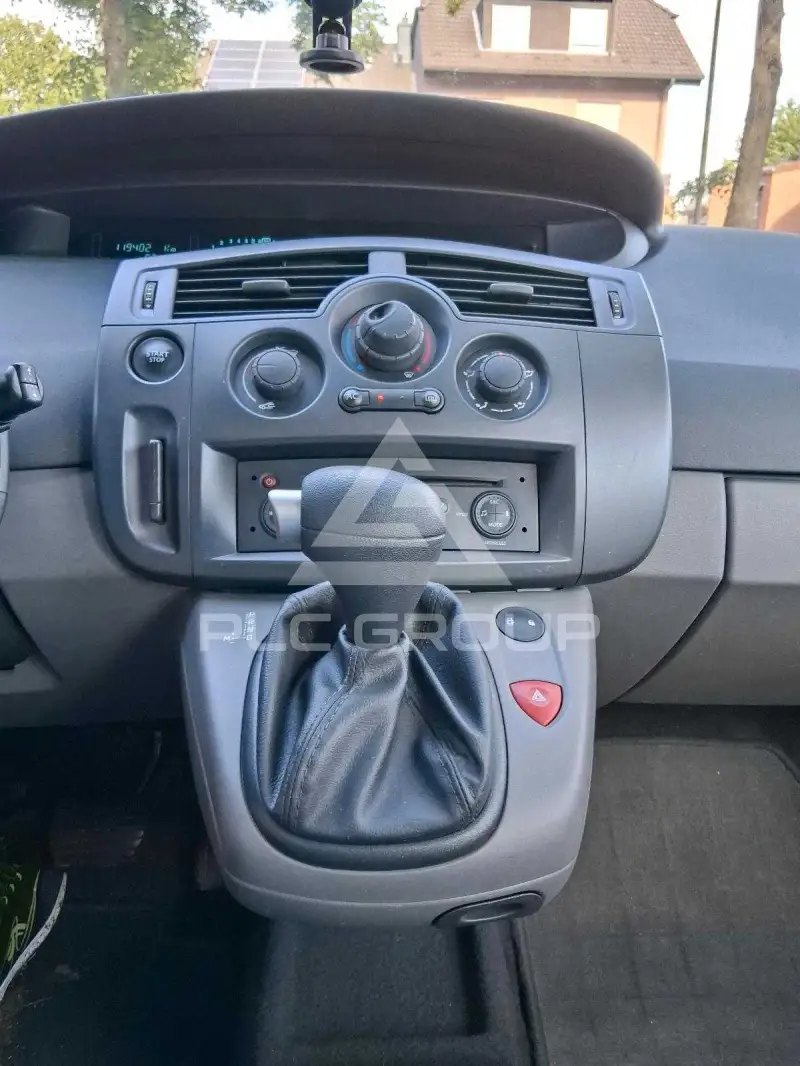 2006 Renault Scenic