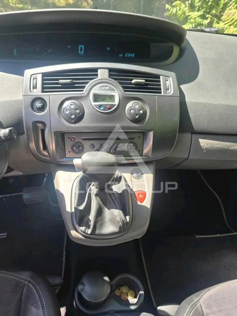 2006 Renault Scenic