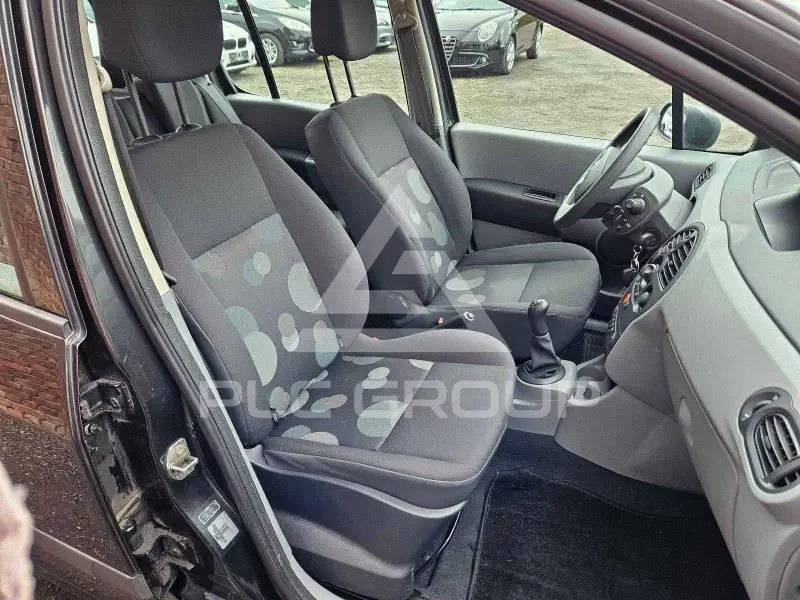 2006 Renault Modus