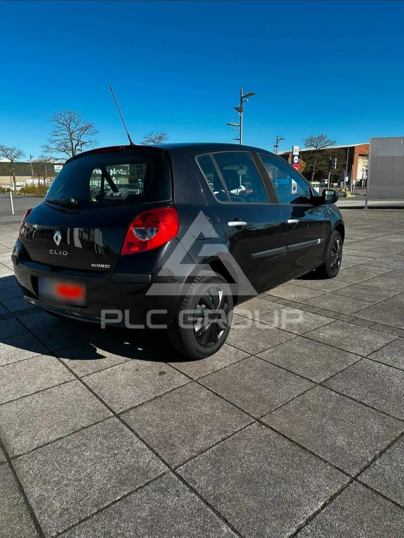 2006 Renault Clio