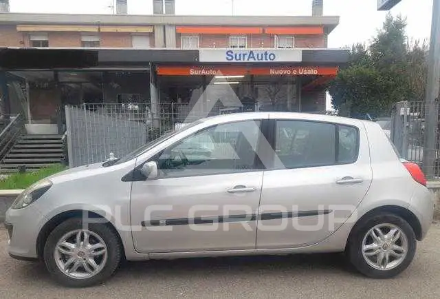 2006 Renault Clio
