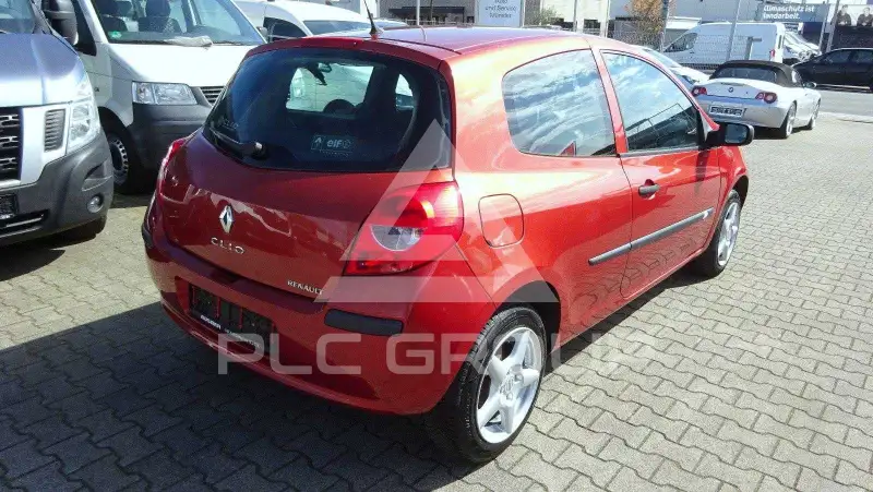 2006 Renault Clio