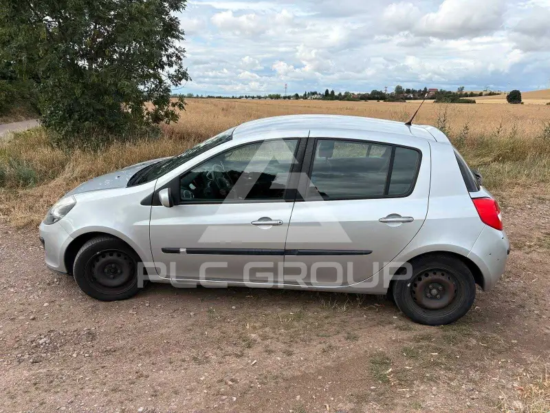 2006 Renault Clio
