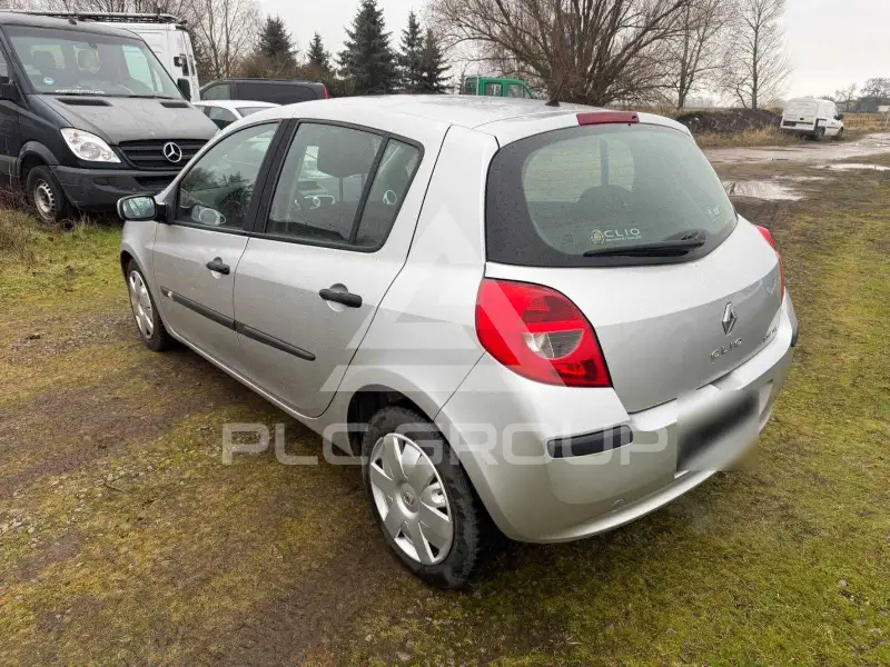 2006 Renault Clio