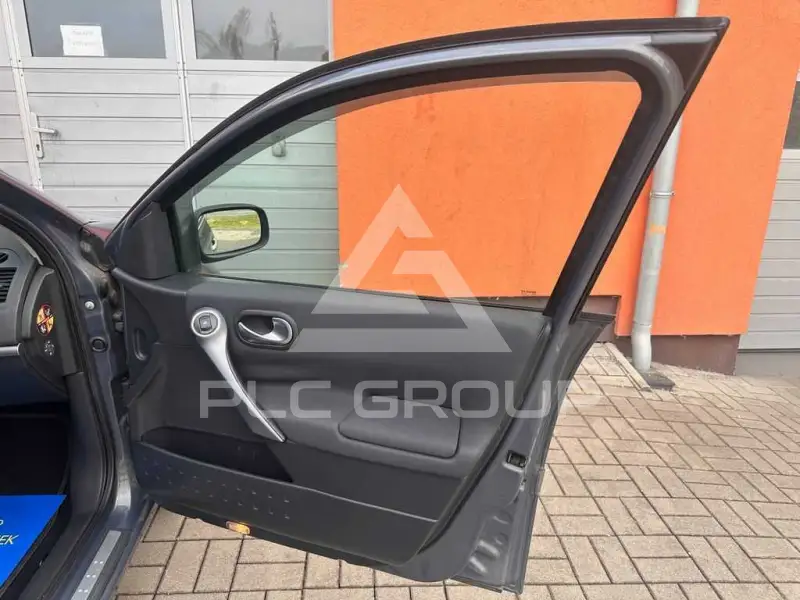 2006 Renault Megane