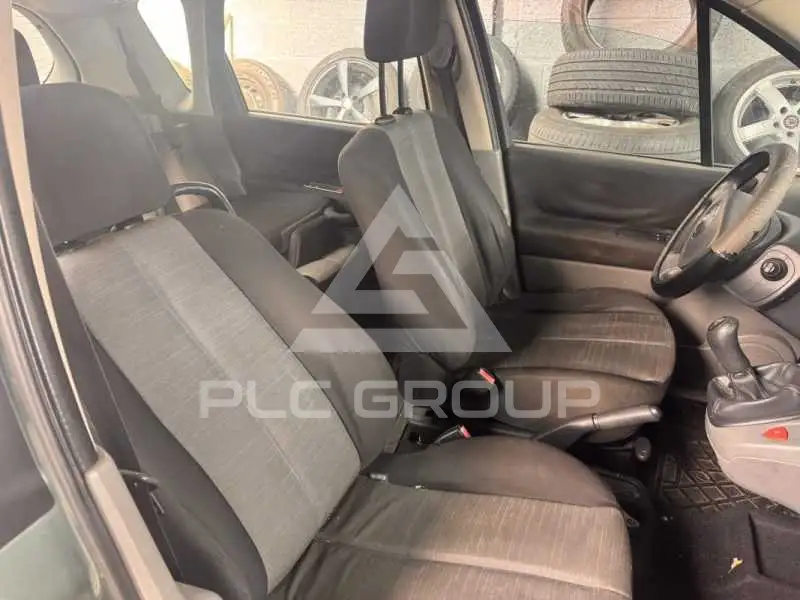 2006 Renault Megane