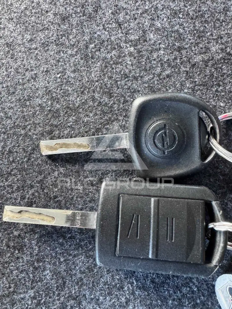 2006 Opel Corsa