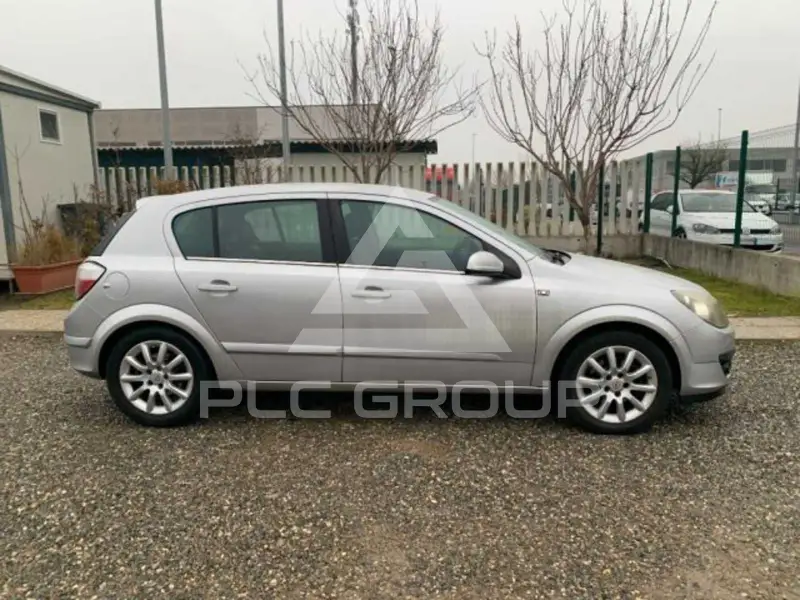 2006 Opel Astra